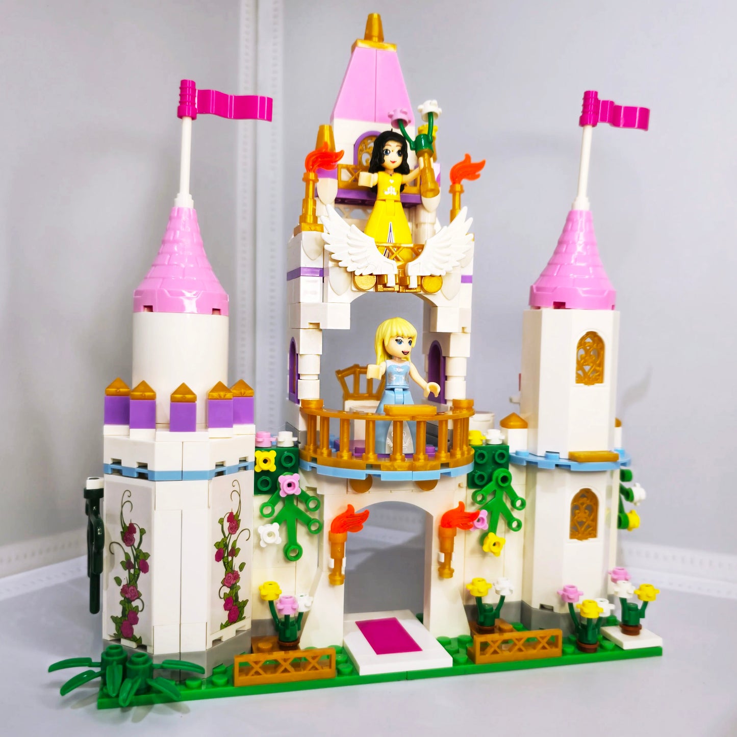 Princess Castle Building Blocks Set 356pcs Girls Toy with Dolls