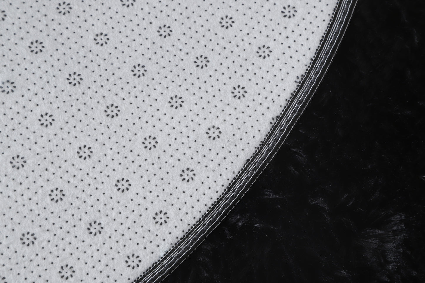 Infinity Round Shag Rug 100cm (Black)