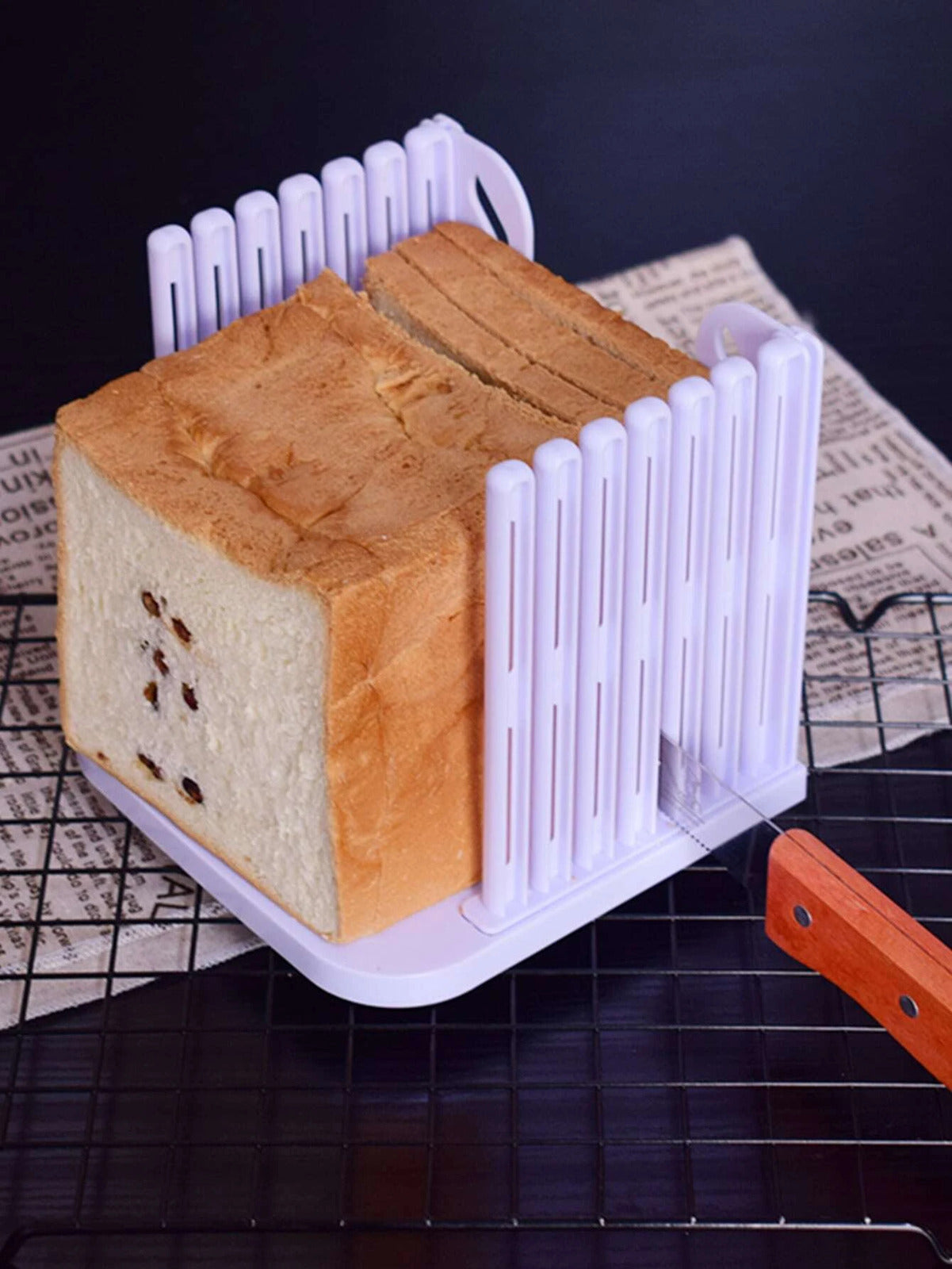 Easy Clean Bread Cutter Slicer Portable Toast Slicing Guide