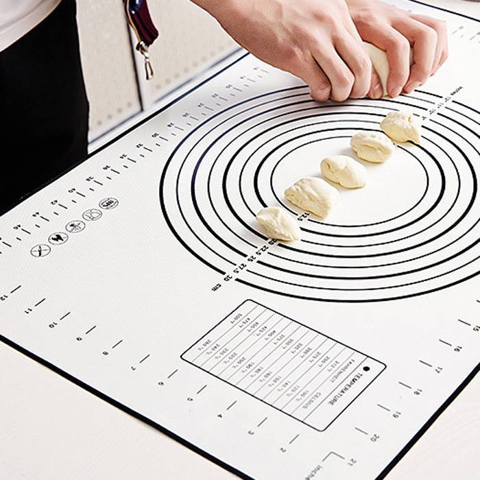 Large Silicone Baking Mat Non Stick Dough Pastry Making Pad with Measurements (Black)