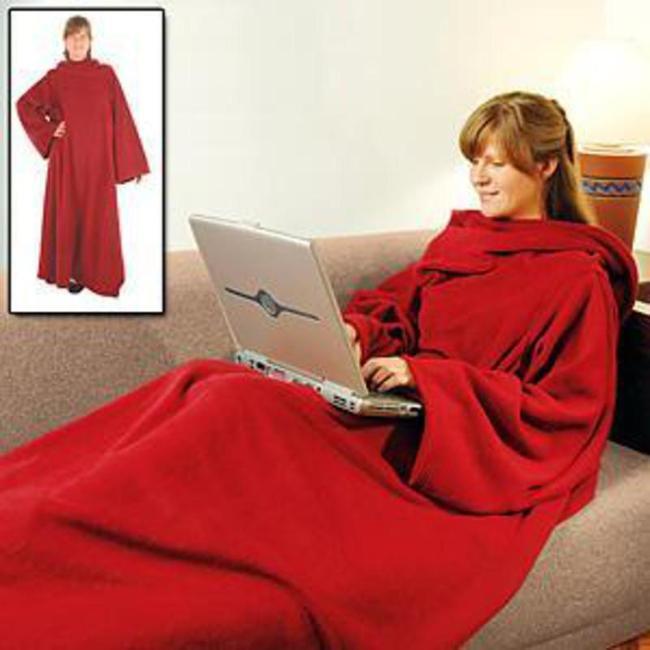 Sleeved Fleece Snuggle Blanket with Sleeves (Red) - Dshop.com.au