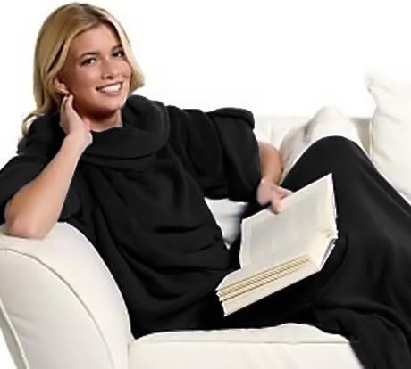 Sleeved Fleece Snuggle Blanket with Sleeves  (Black) - Dshop.com.au