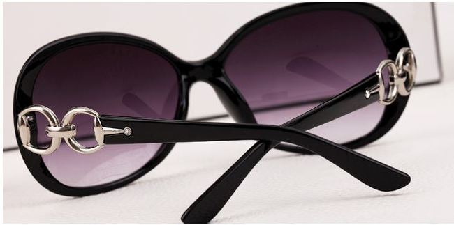 Polarized Ladies Sunglasses with Bonus Case (Black) - Dshop.com.au