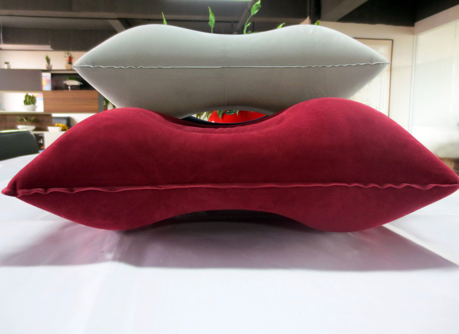 Inflatable Travel Pillow Head Rest Air Support Blow up Cushion (Maroon) - Dshop.com.au