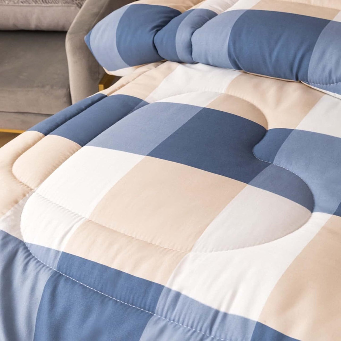 Royal Comforter Microfiber Quilt Doona Blanket (Stripes, 150cm x 200cm)