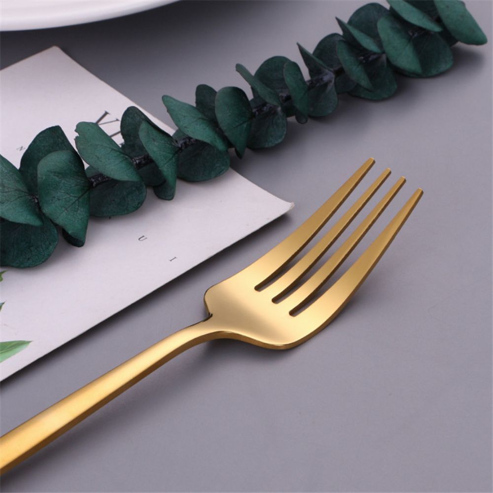 24PC Stainless Steel Cutlery Set Knife Fork Spoon Kitchen Tableware (Gold)