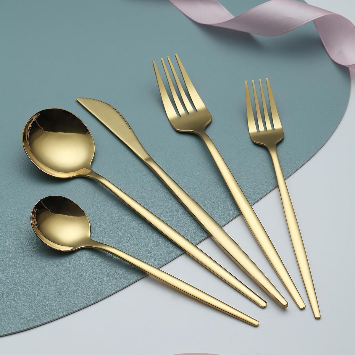 30PC Stainless Steel Cutlery Set Knife Fork Spoon Kitchen Tableware (Gold)