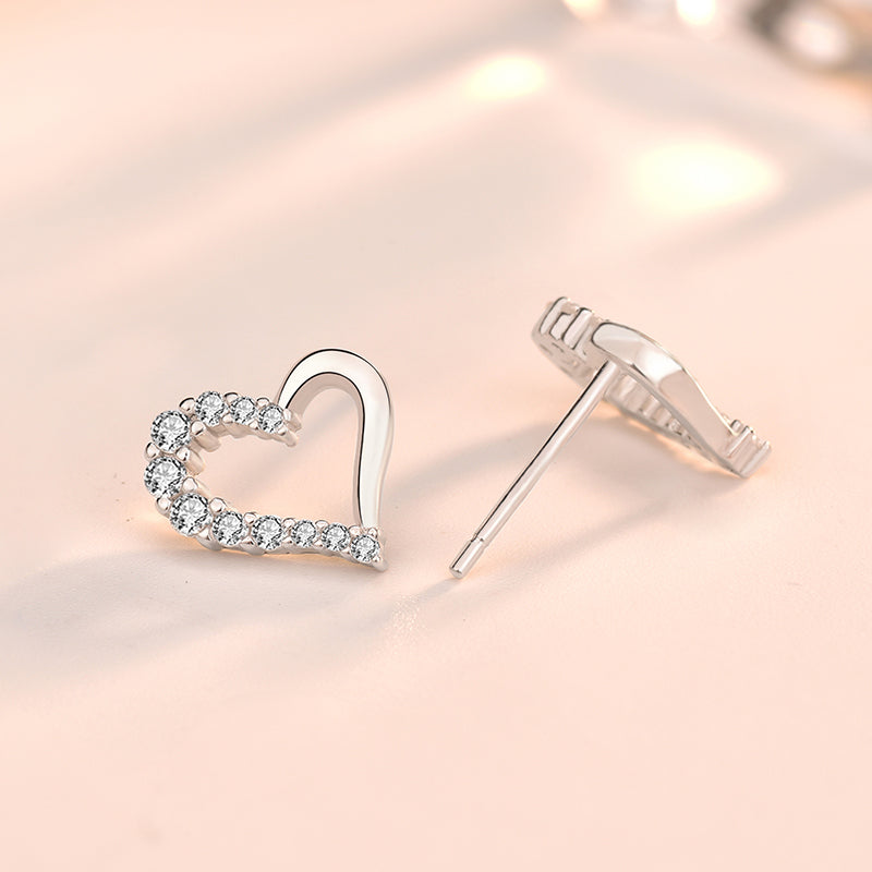 Elegant Heart-Shaped Sterling Silver S925 Earrings with Cubic Zirconia Diamonds