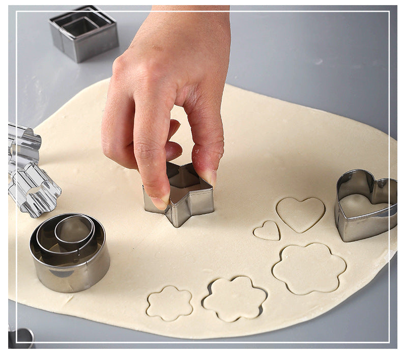 24 PCS Stainless Steel Biscuit Cookie Cutters Set Baking Moulds