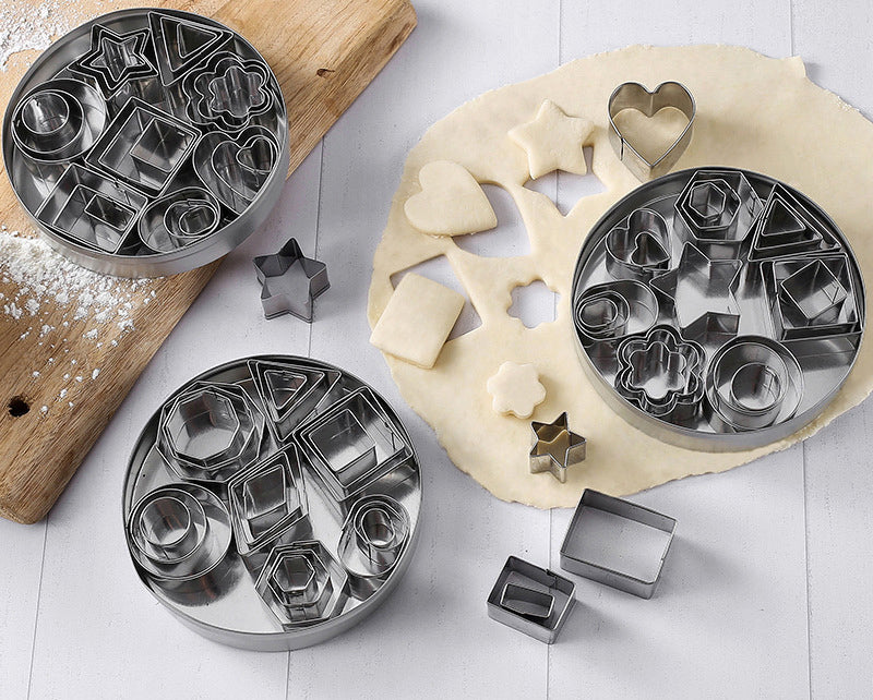 24 PCS Stainless Steel Biscuit Cookie Cutters Set Baking Moulds