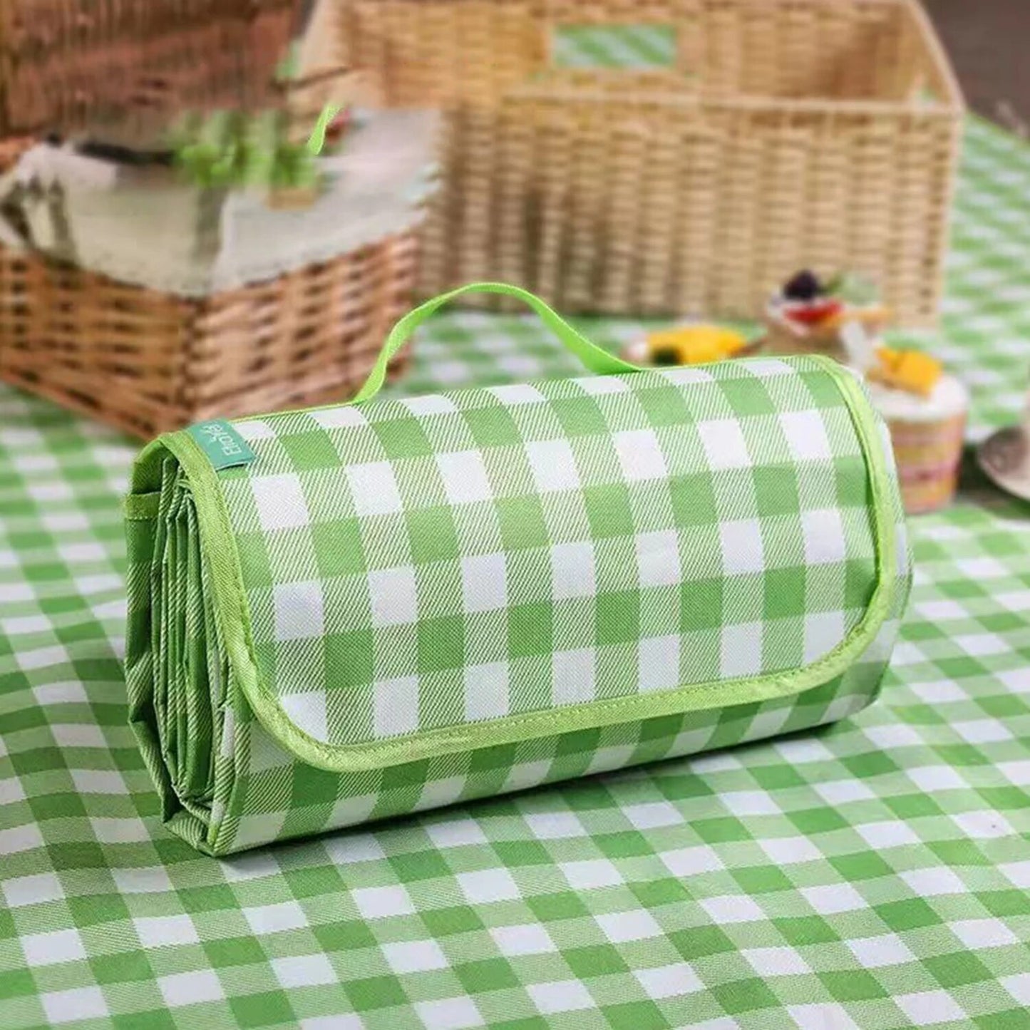 Large Foldable Waterproof Outdoor Picnic Rug Blanket Camping Beach Play Mat (2m x 1.5m, Green)