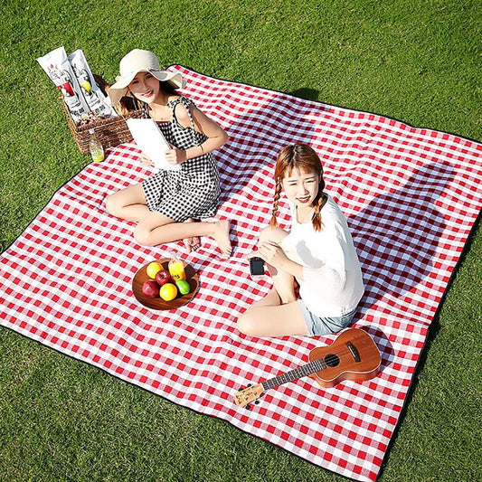 XL Large Foldable Waterproof Outdoor Picnic Rug Blanket Camping Beach Play Mat (2m x 2m, Red)