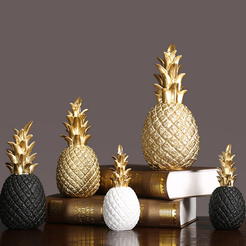 Luxury Gold Pineapple Sculpture Desktop Ornament Decor