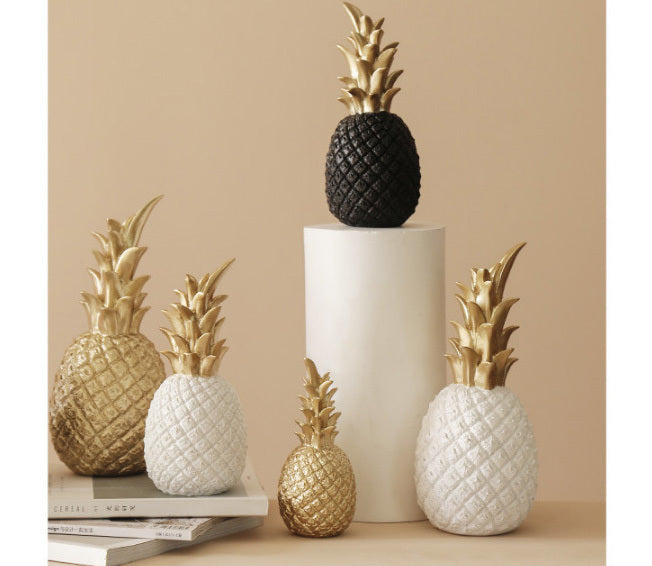 Luxury Gold Pineapple Sculpture Desktop Ornament Decor