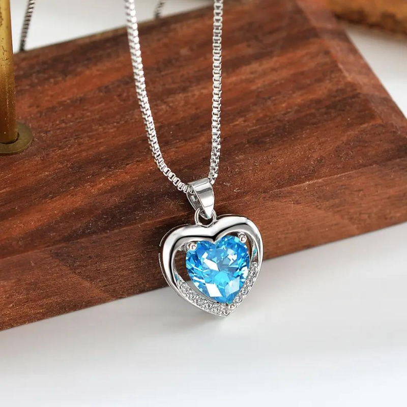 S925 Sterling Silver Eternal Heart Pendant CZ Diamond Necklace (Blue)