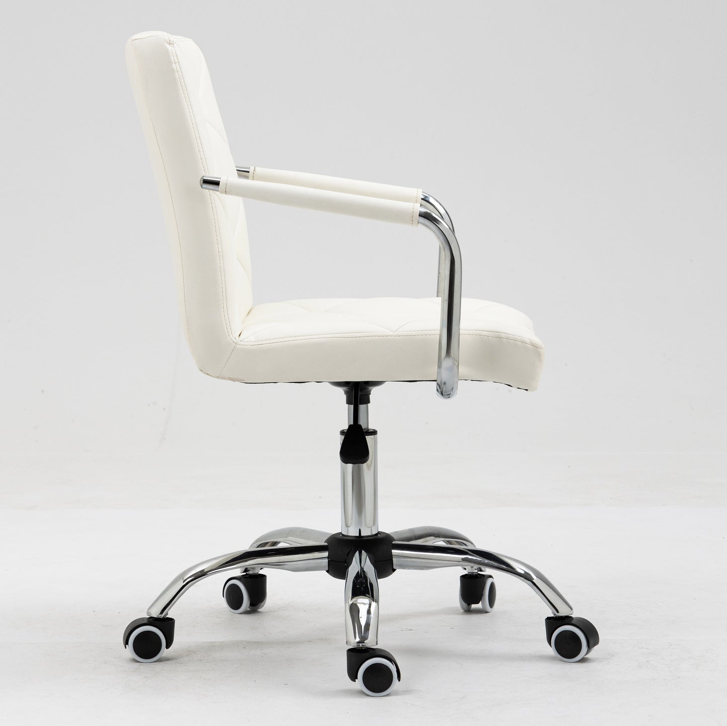 Focus PU Leather Office Chair (White)