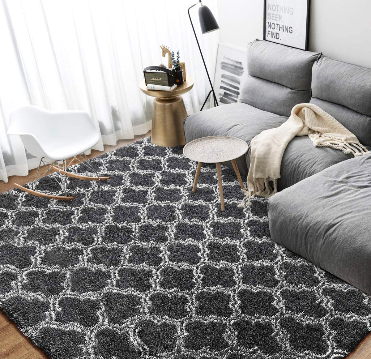 Soft Bedroom/Living Room Comfortable Shag Rug (200 x 140, Black Lattice)