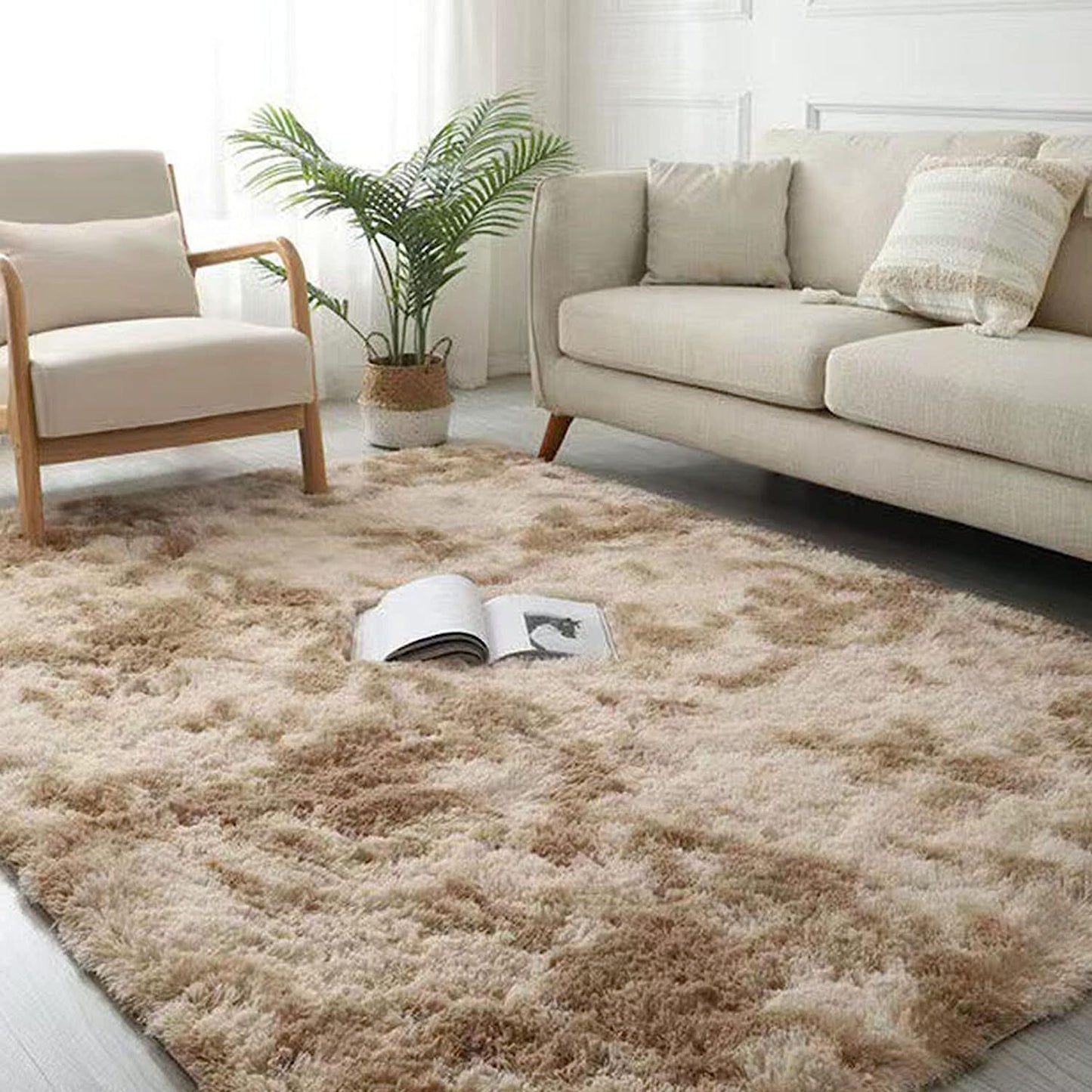 Large Comfortable Soft Shag Rug (230 x 160, Tan)