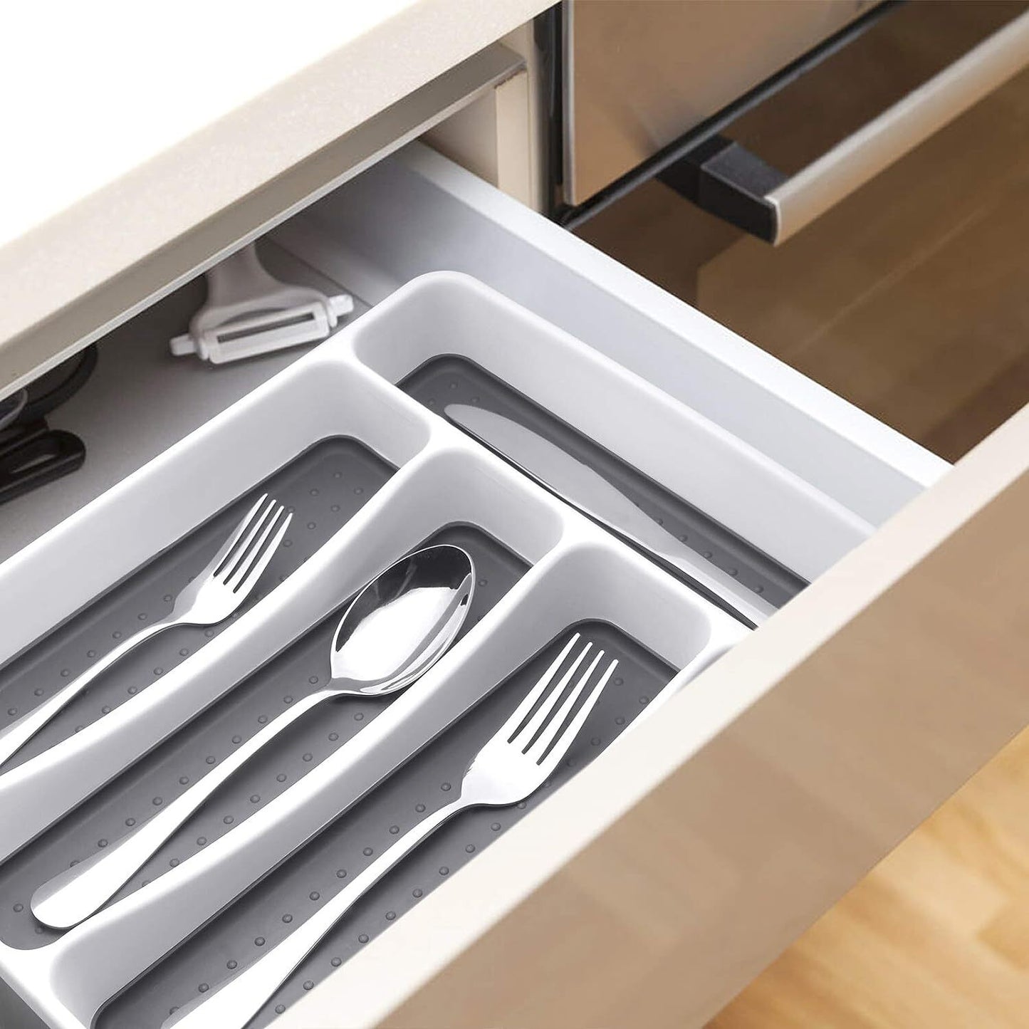 5-Compartment Cutlery Utensils Holder Storage Box Silverware Tray Drawer Organizer